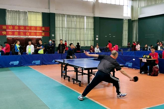 在高位逼抢 在高位逼抢